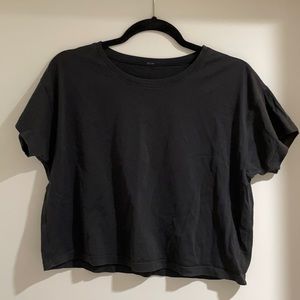 lululemon cotton cropped tee
